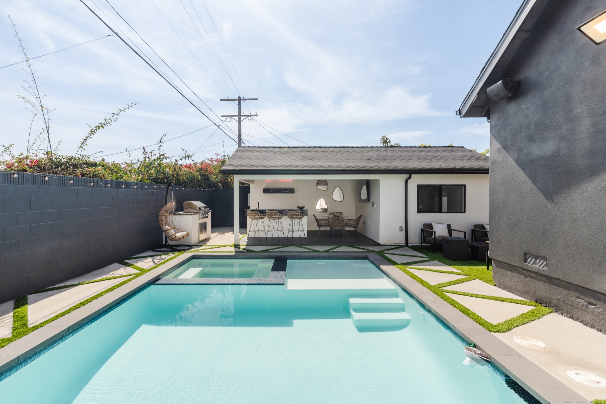 Exterior yard - Levi family — New Vision Builders