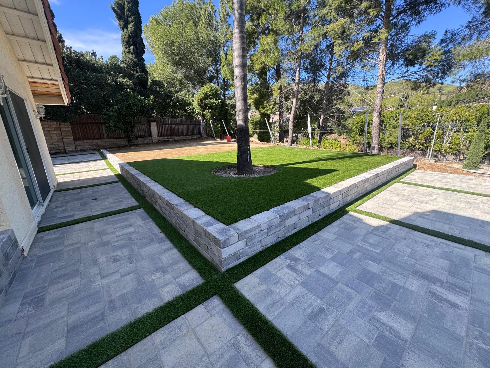 Retaining wall project in Los Angeles