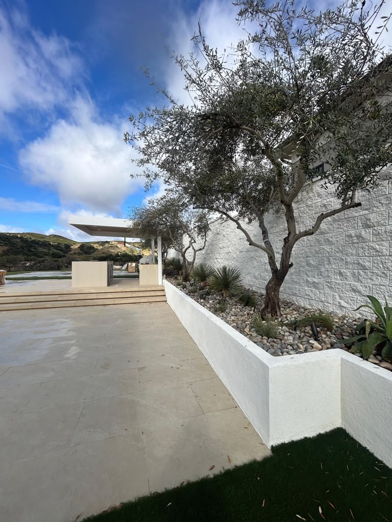 Retaining wall — New Vision Builders