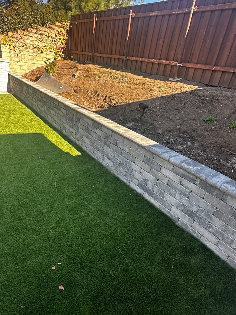 Retaining wall — New Vision Builders