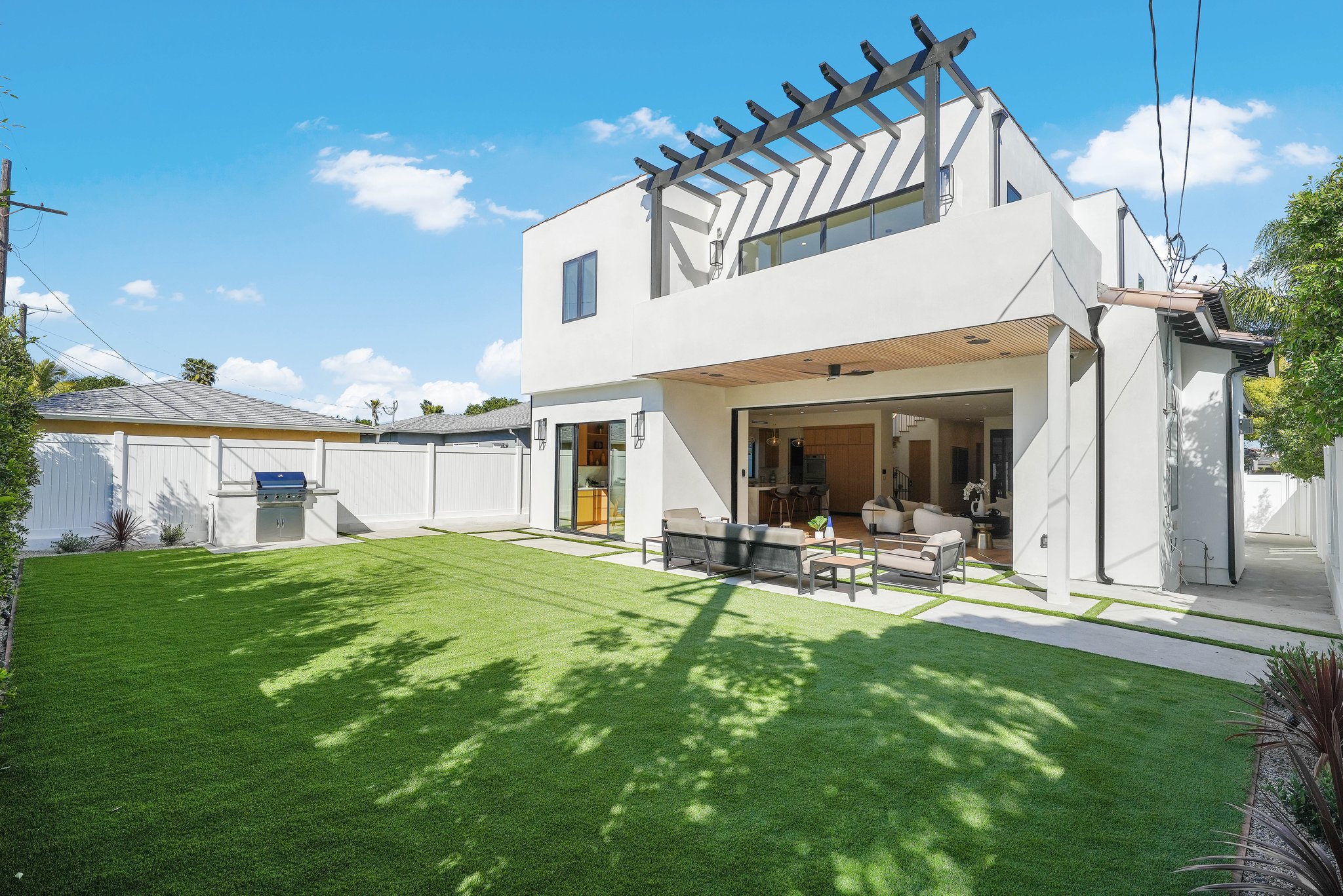 Exterior yard - Yang family — New Vision Builders