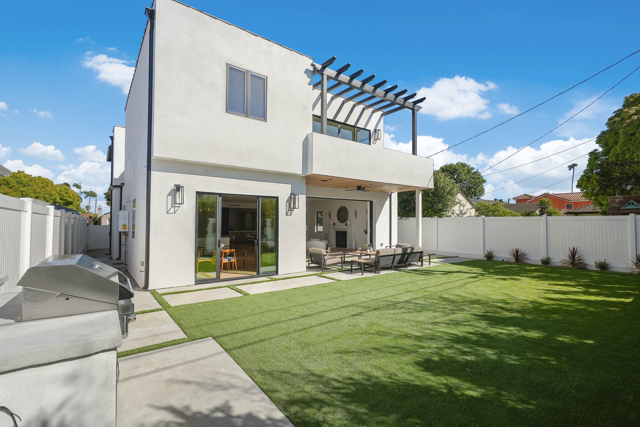 Exterior yard - Yang family — New Vision Builders