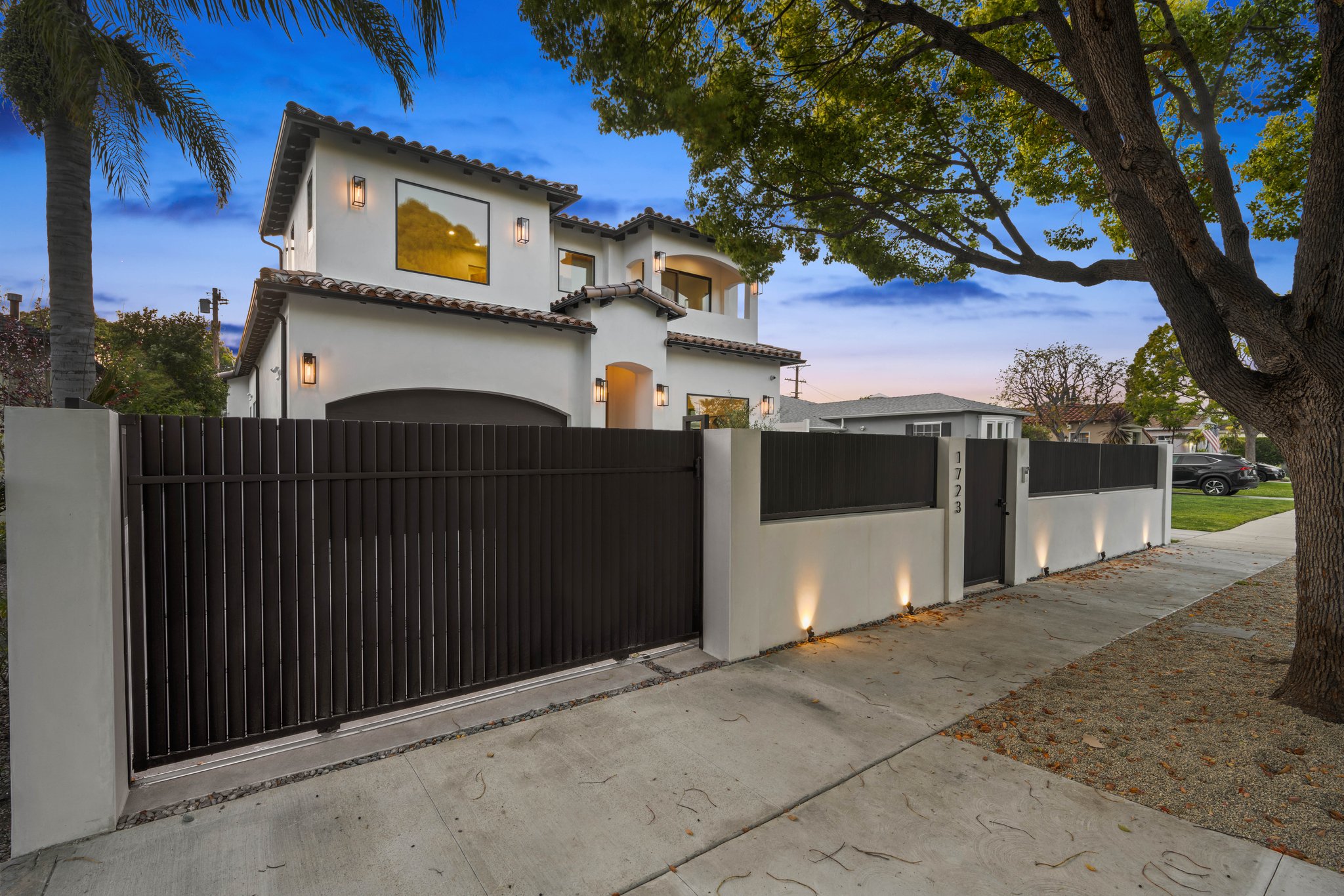 Exterior yard - Yang family — New Vision Builders