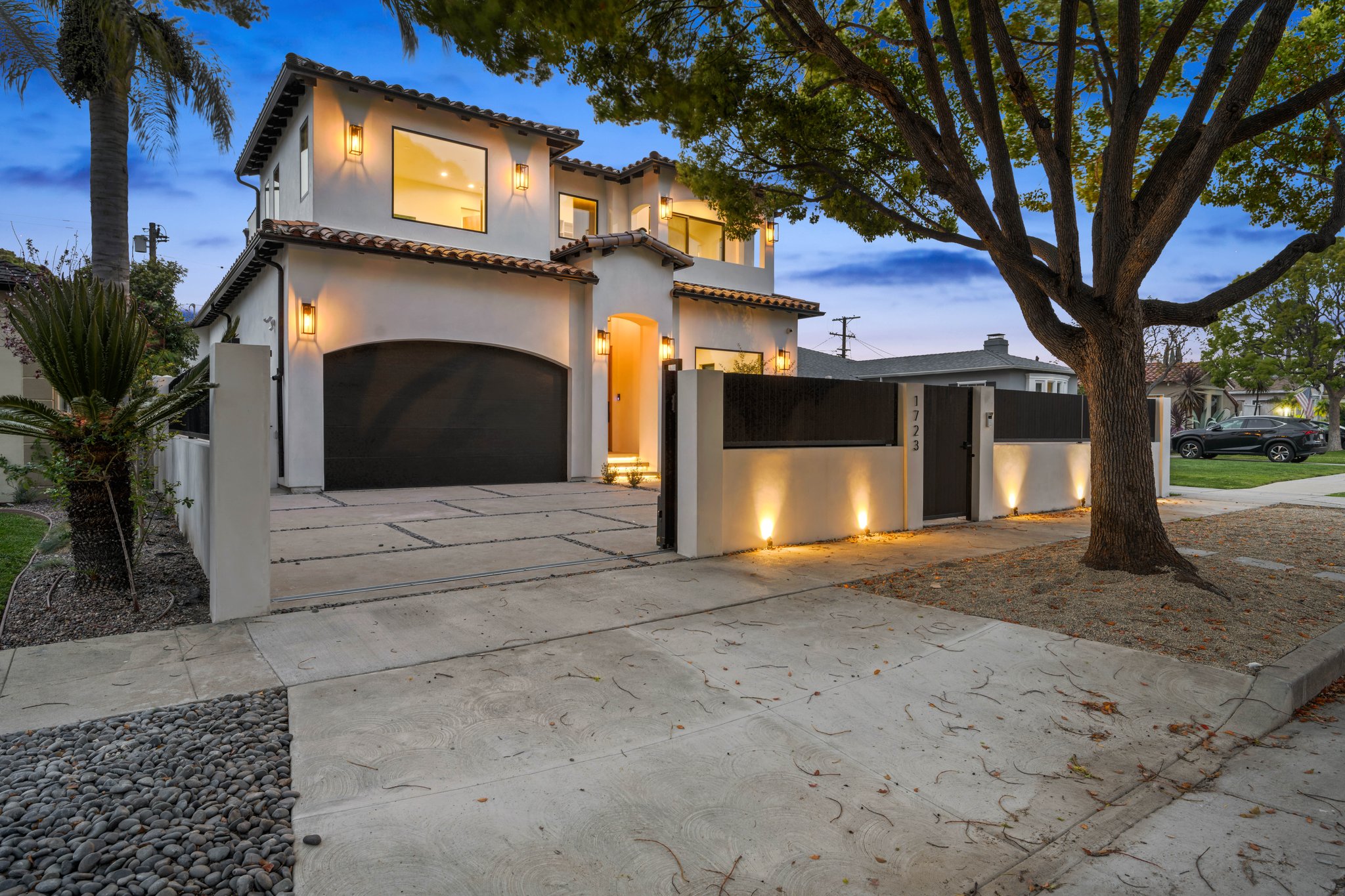 Exterior yard - Yang family — New Vision Builders